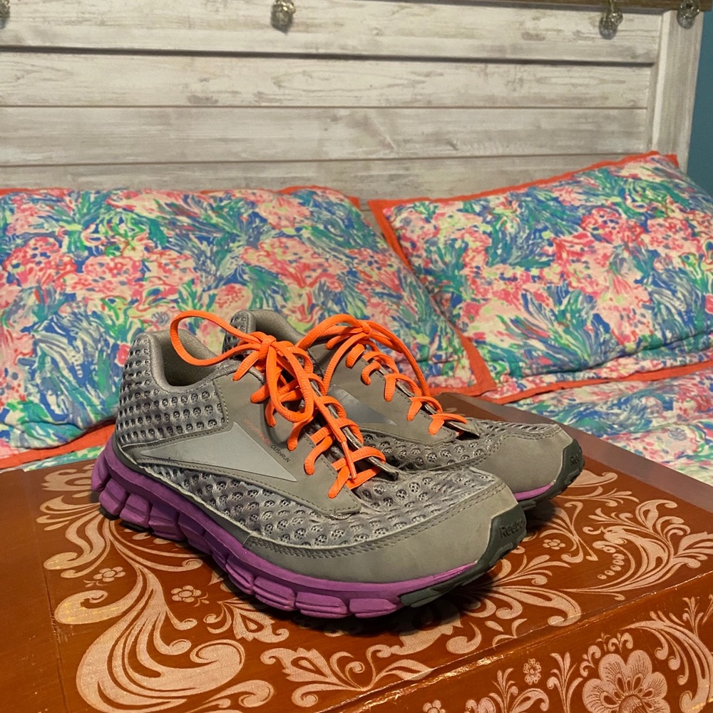 Reebok tennis shoes